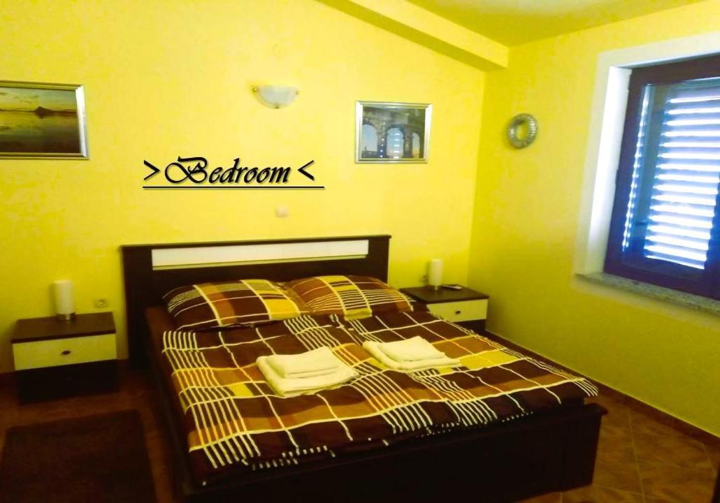 Apartamento House White Stone Split Podstrana Habitación foto