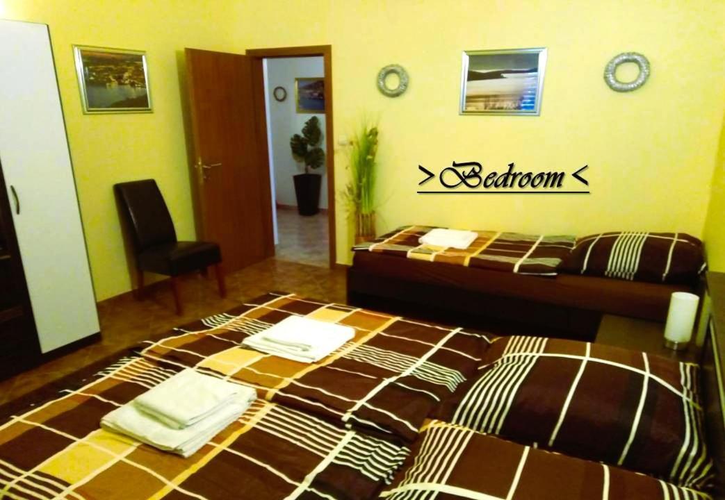 Apartamento House White Stone Split Podstrana Habitación foto