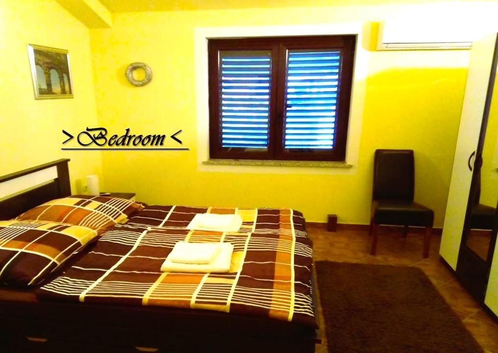 Apartamento House White Stone Split Podstrana Habitación foto