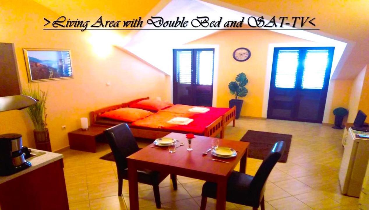 Apartamento House White Stone Split Podstrana Habitación foto