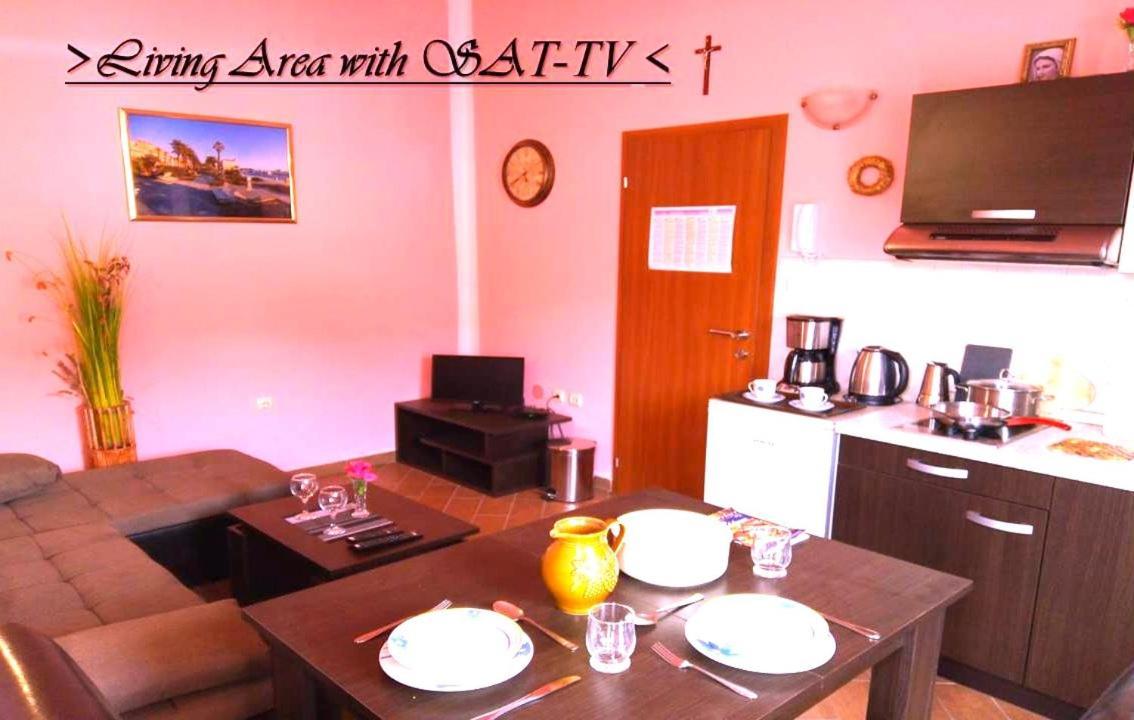 Apartamento House White Stone Split Podstrana Habitación foto