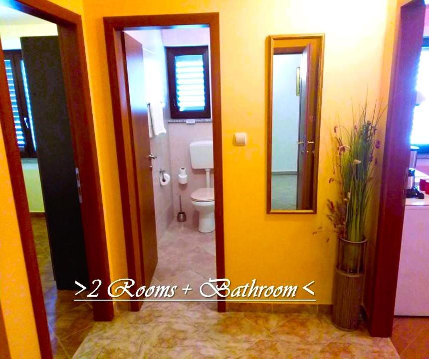 Apartamento House White Stone Split Podstrana Habitación foto