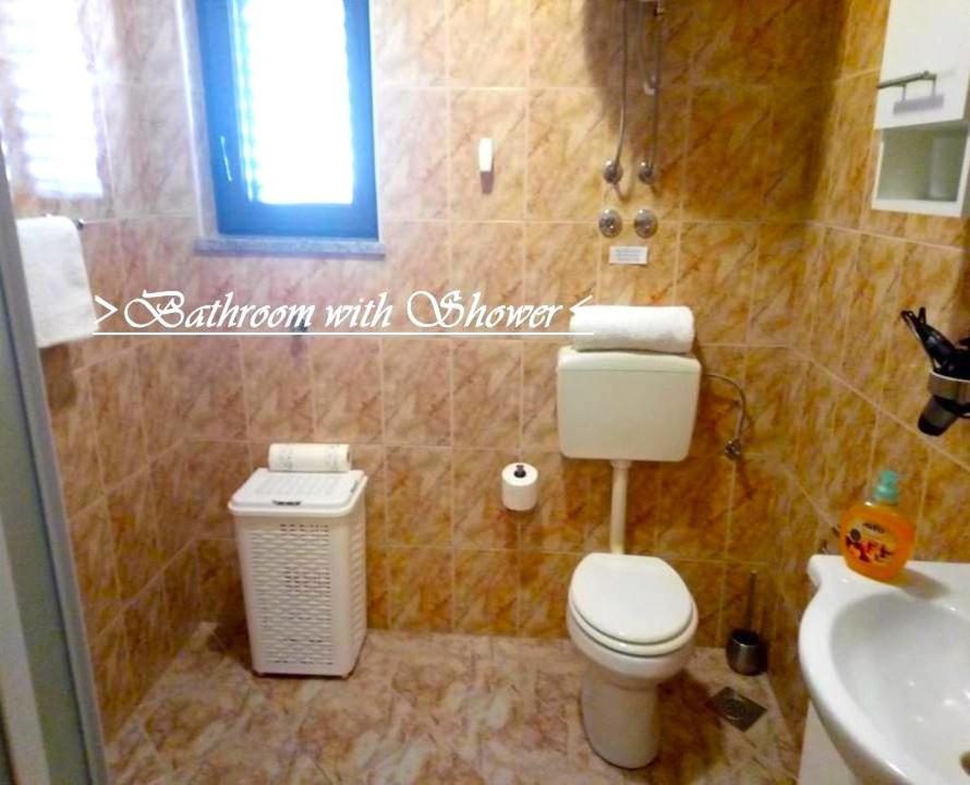 Apartamento House White Stone Split Podstrana Habitación foto